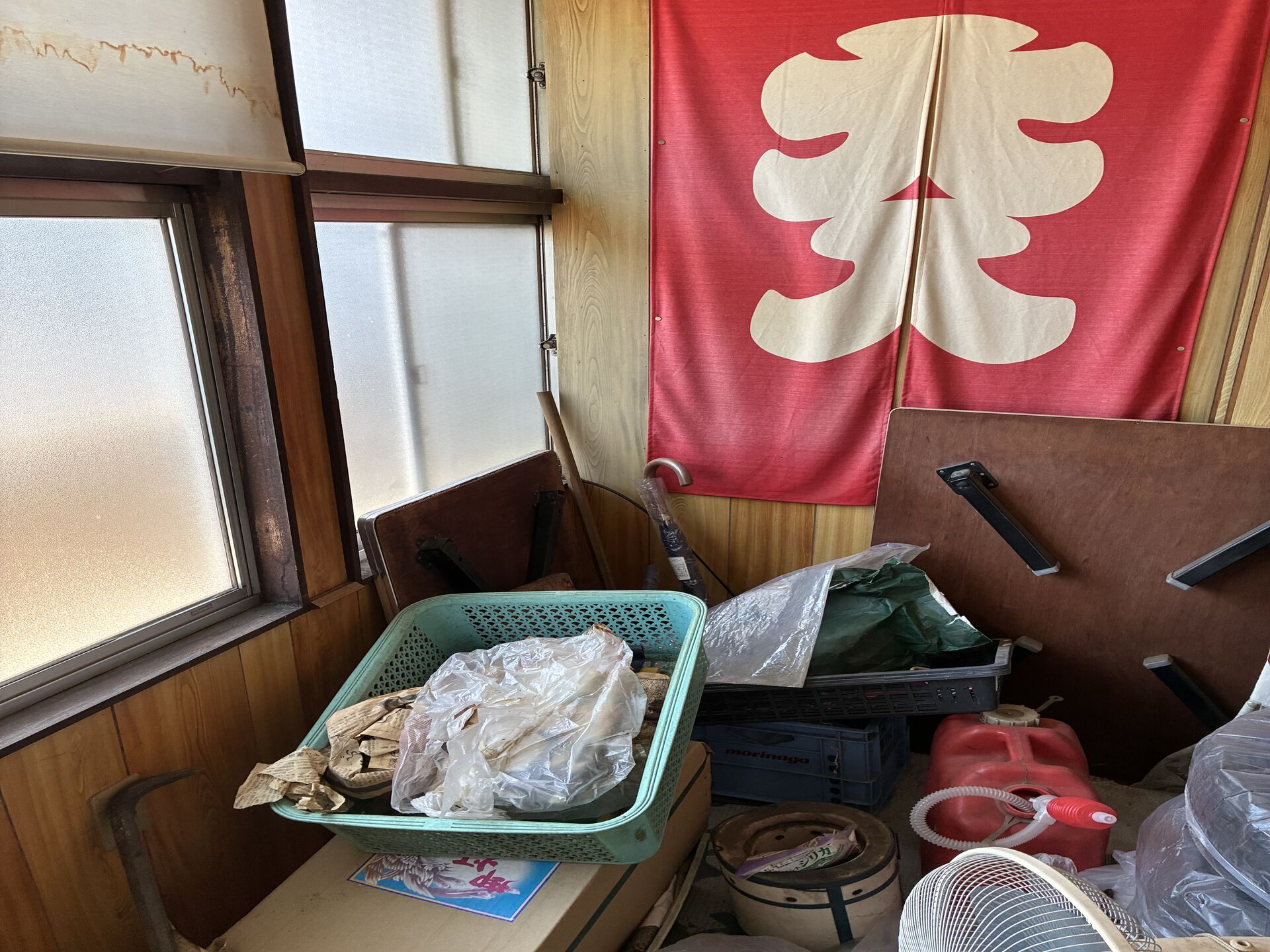 TV、冷凍庫、流し台処分