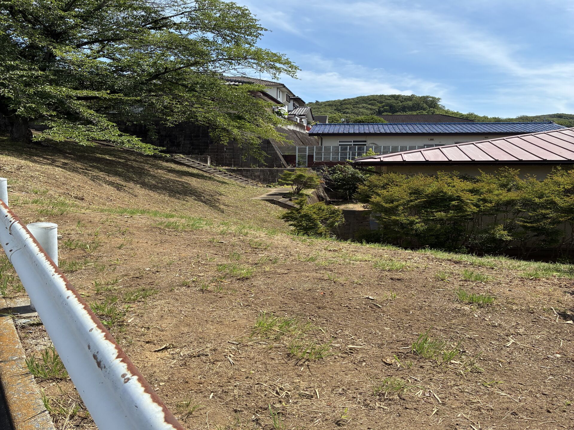 公民館など草刈りお任せ下さい